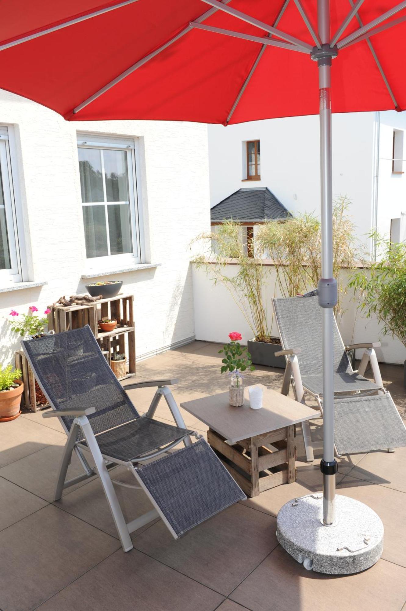 Weingut U. Gaestehaus Becker Platten Bagian luar foto
